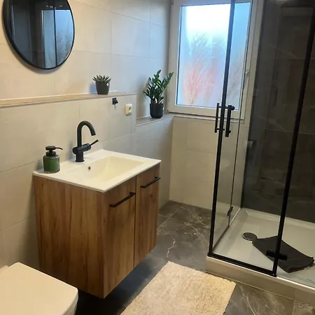 Am Goerlitzbach * Munchenbernsdorf